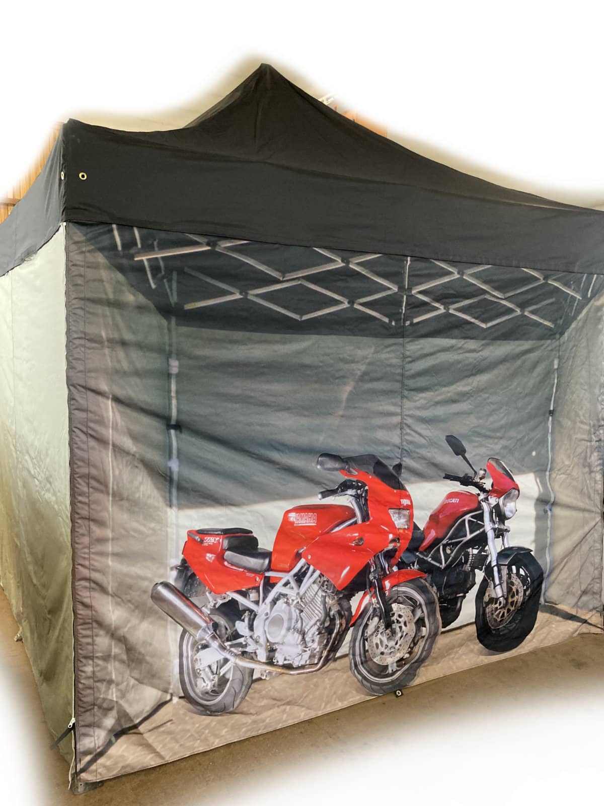 Zelt für Rennstrecke