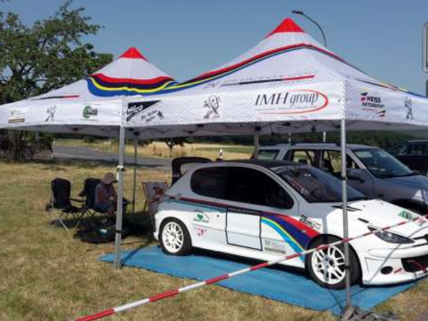Racing Zelt mit Aufdruck für Peugeot Rennteam